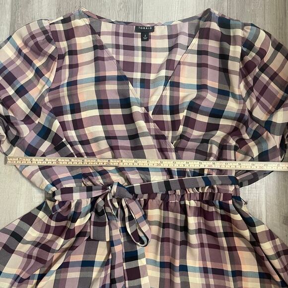 Torrid Georgette Surplice Puff Sleeve Blouse purple plaid Size 2 (2XL, 18-20) - Picture 6 of 13